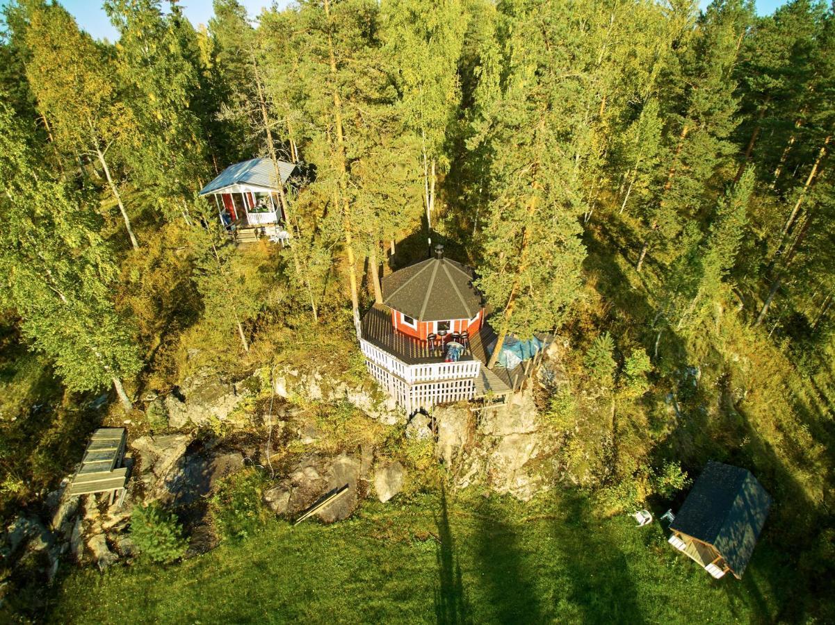 Hostel Mansikka Taipalsaari Kültér fotó