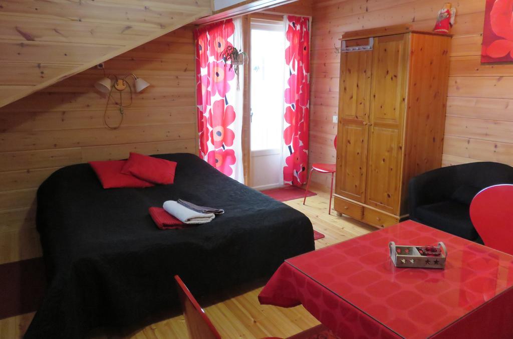 Hostel Mansikka Taipalsaari Kültér fotó